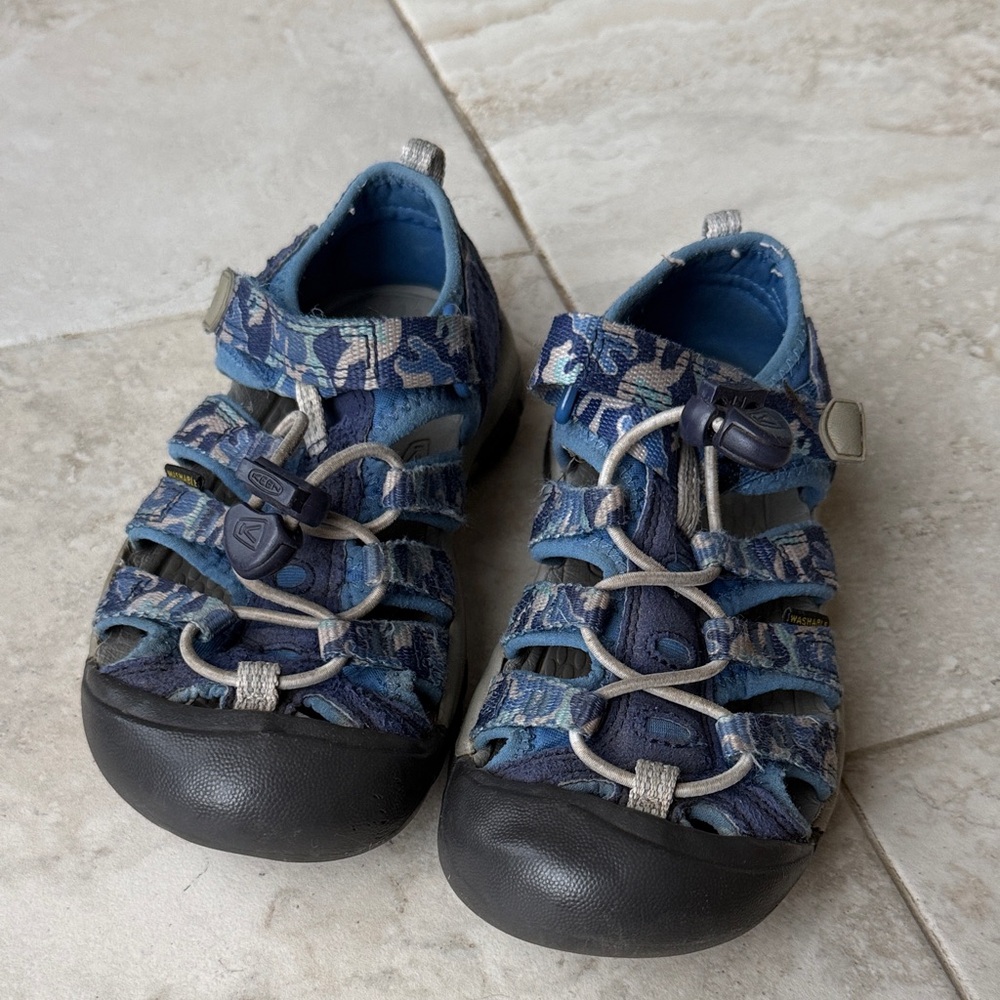 Keen Kids Blue Patterned Sandals
